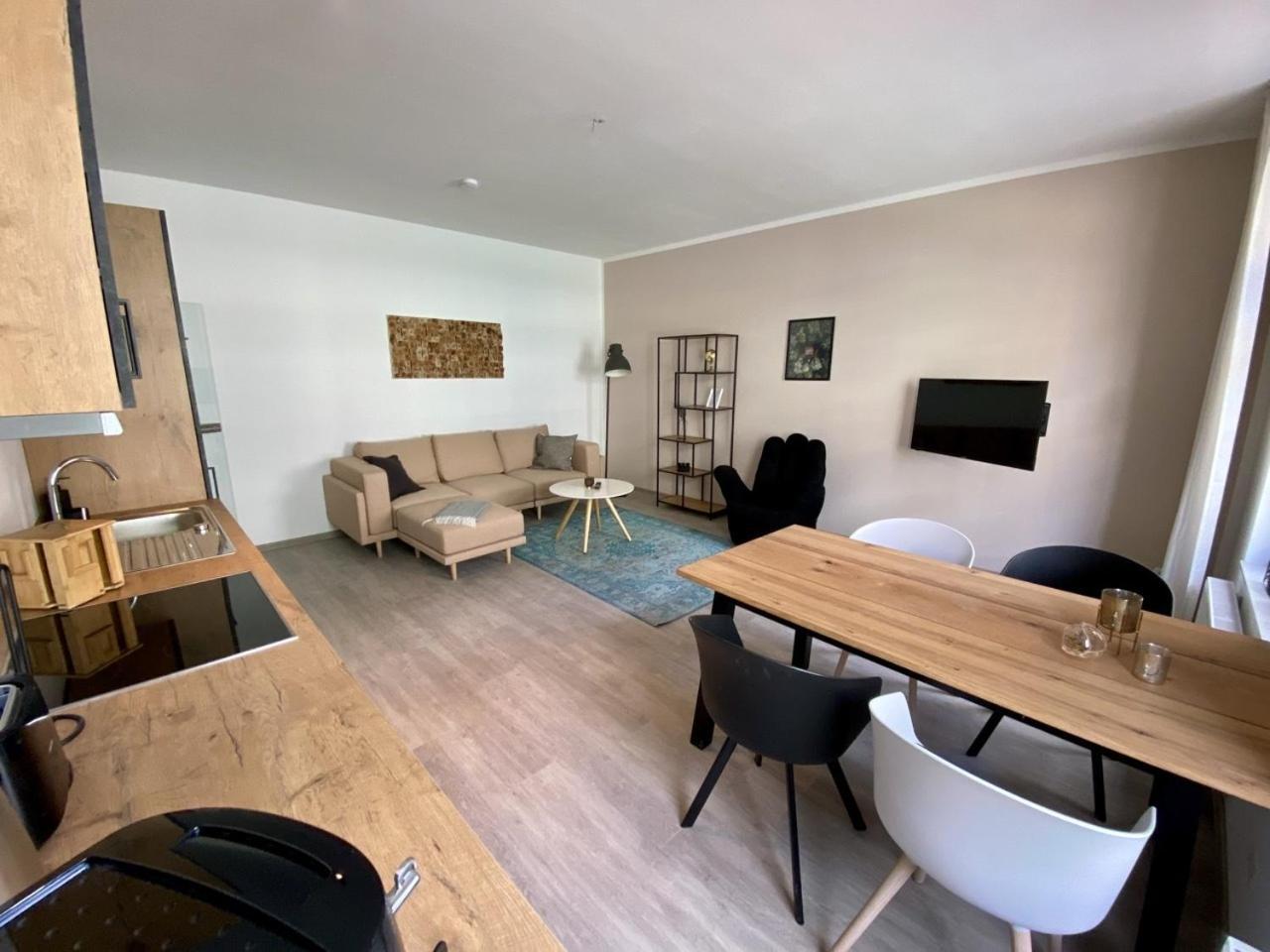 Discovair - Eisenach Karl14 - Vollausgestattete Apartments Mit Netflix In Der Fussgaengerzone Szoba fotó